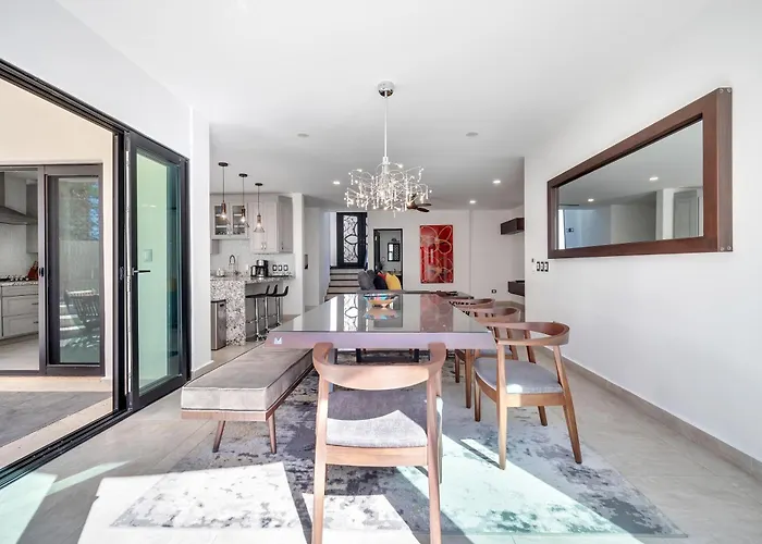 #marbella Lane - Grand Private Luxury Villa